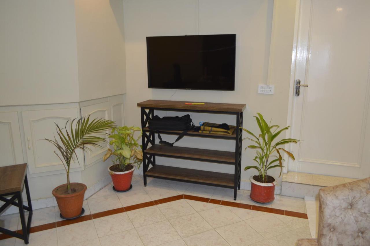 New Shelton Guest House Islamabad Esterno foto