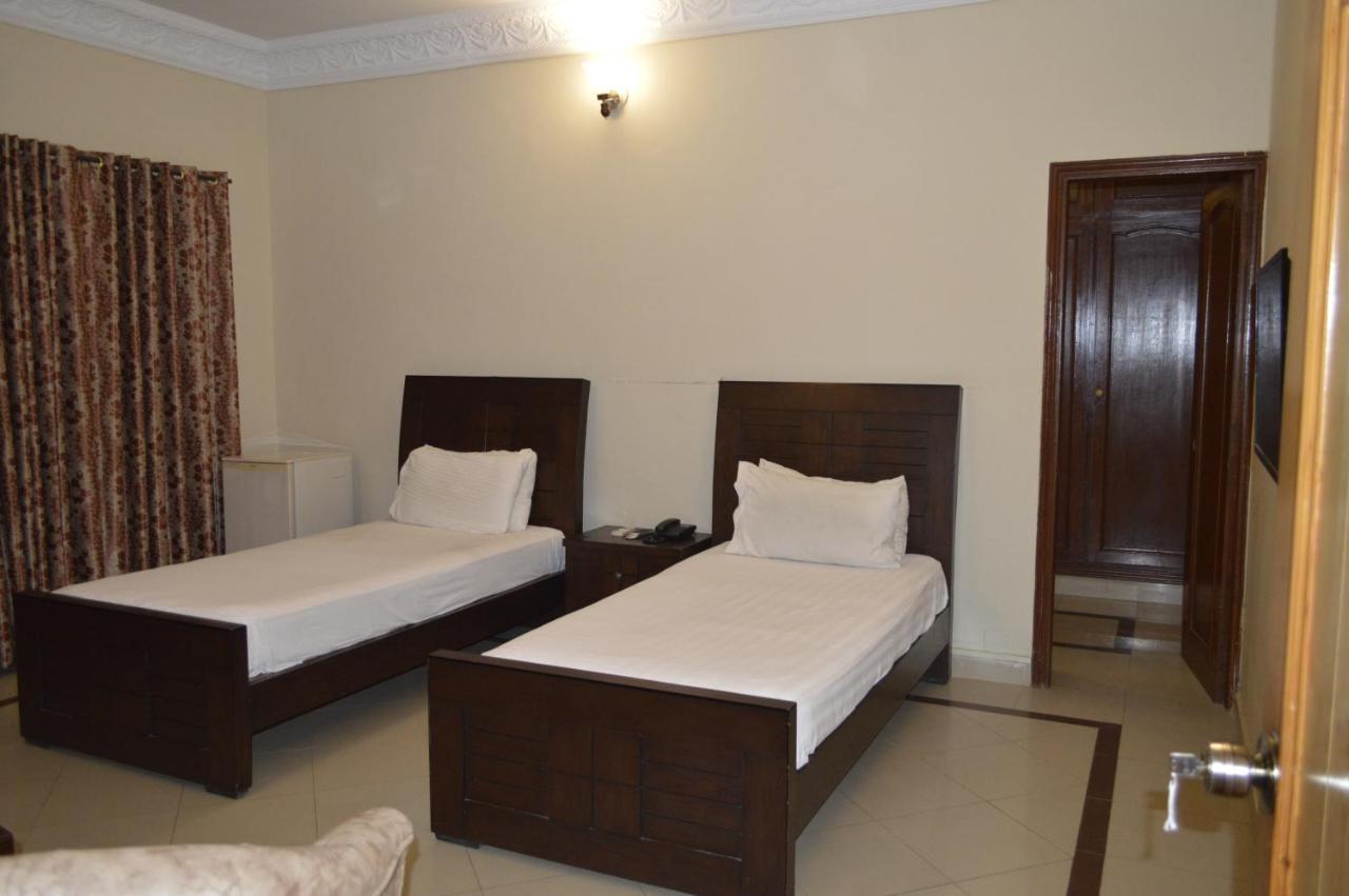 New Shelton Guest House Islamabad Esterno foto