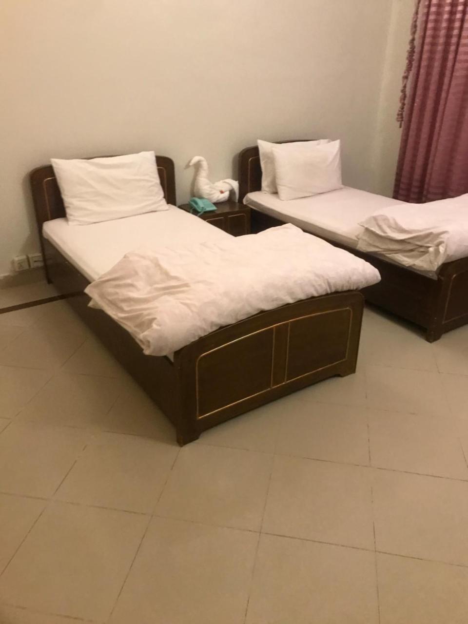 New Shelton Guest House Islamabad Esterno foto