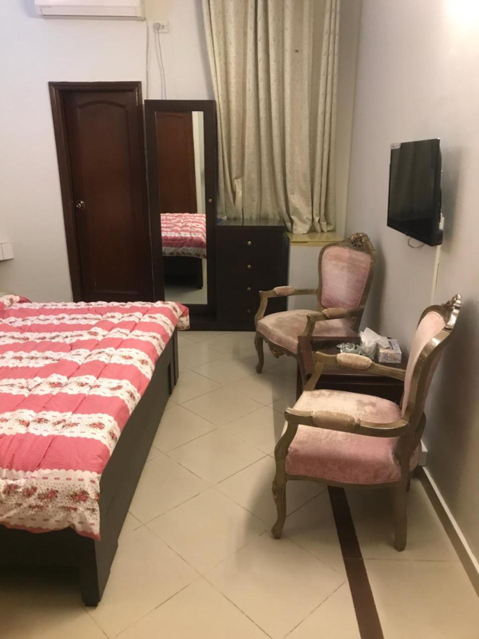 New Shelton Guest House Islamabad Esterno foto