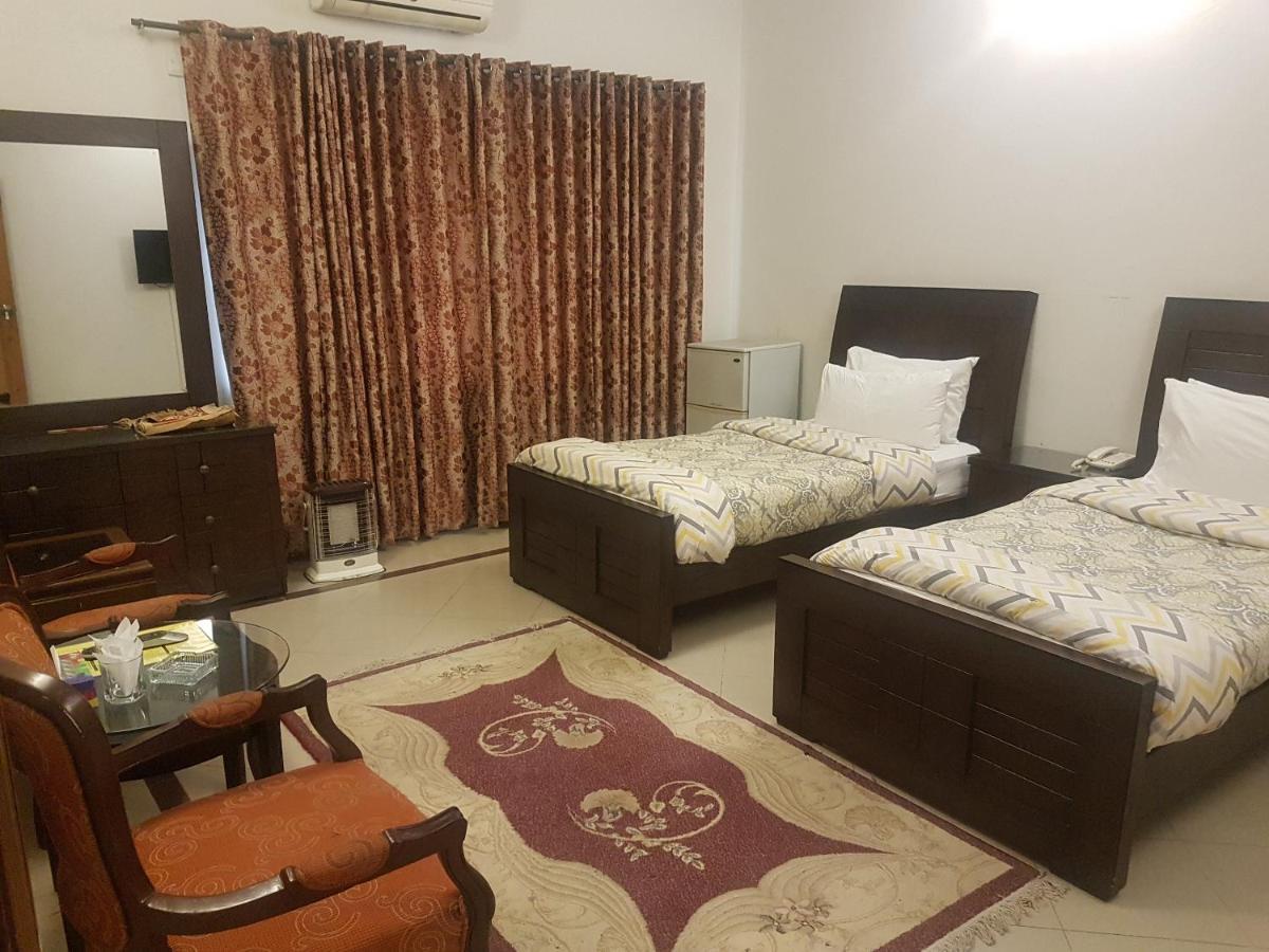 New Shelton Guest House Islamabad Esterno foto