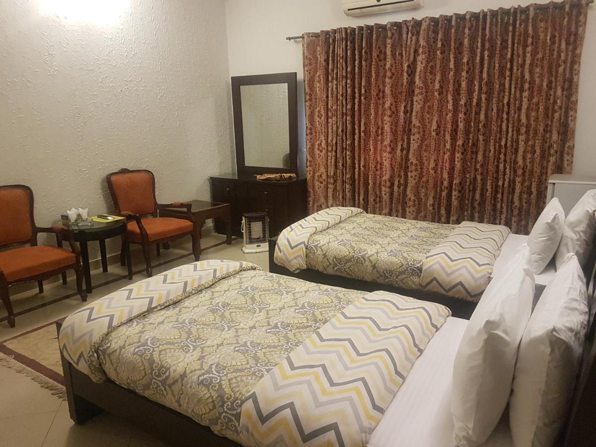 New Shelton Guest House Islamabad Esterno foto